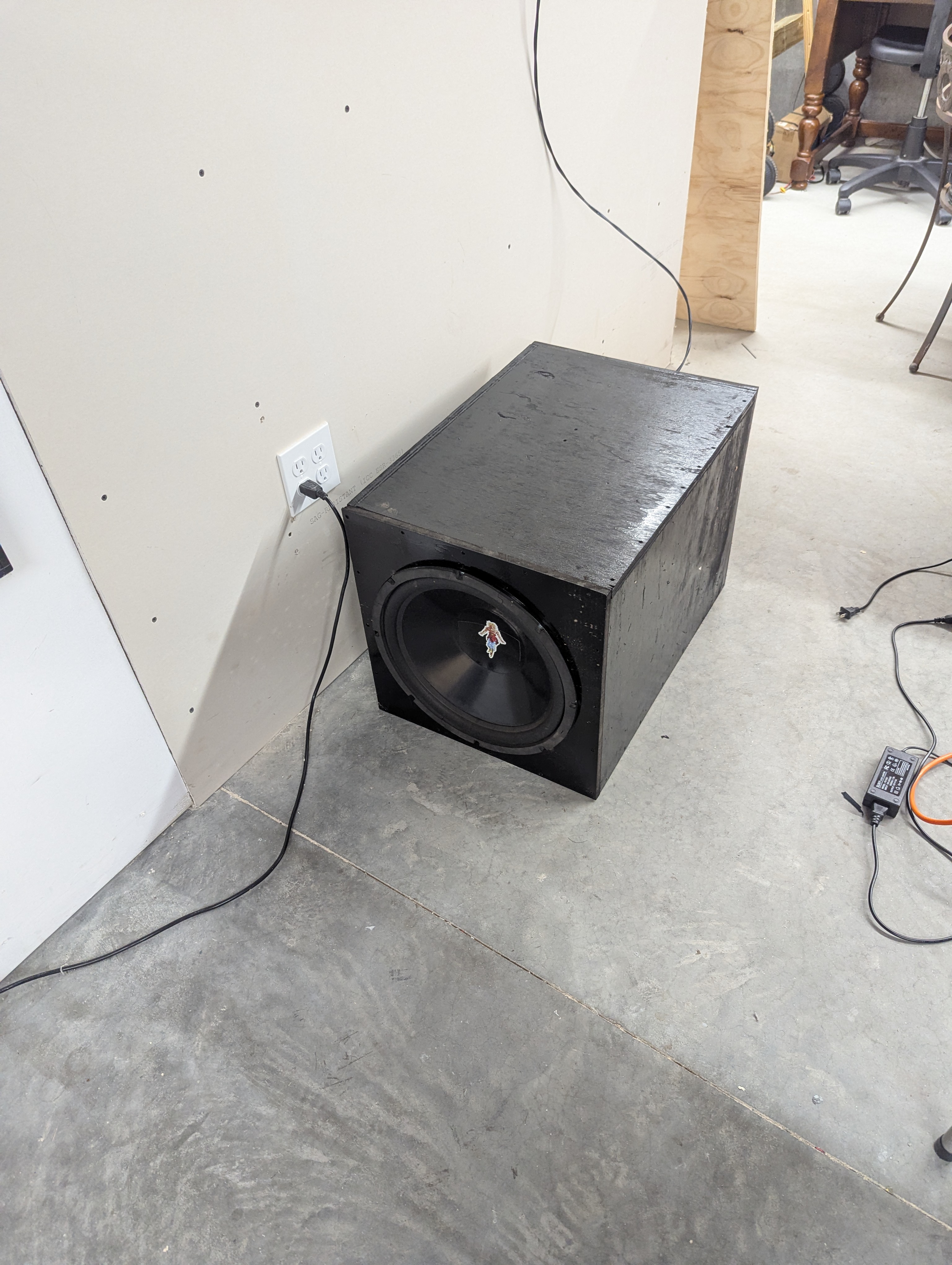 Custom 15-inch Ported Subwoofer Cabinet Build